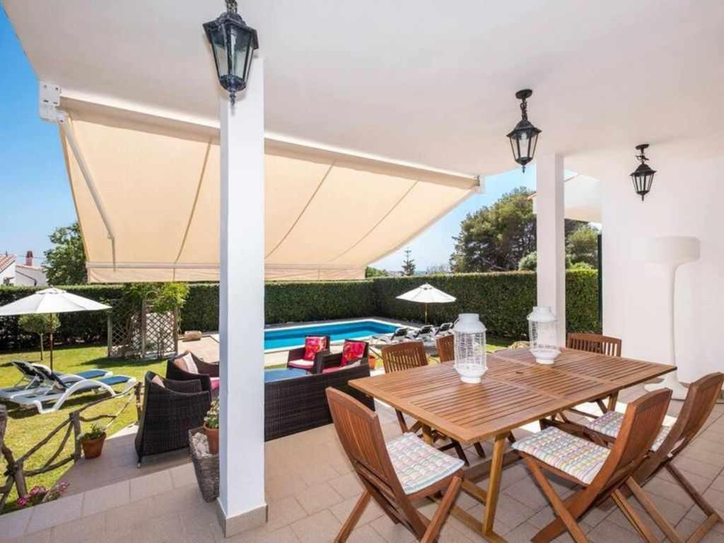 VILLA JARAMA Elegante chalet moderno cerca de la playa Binibeca Exterior foto