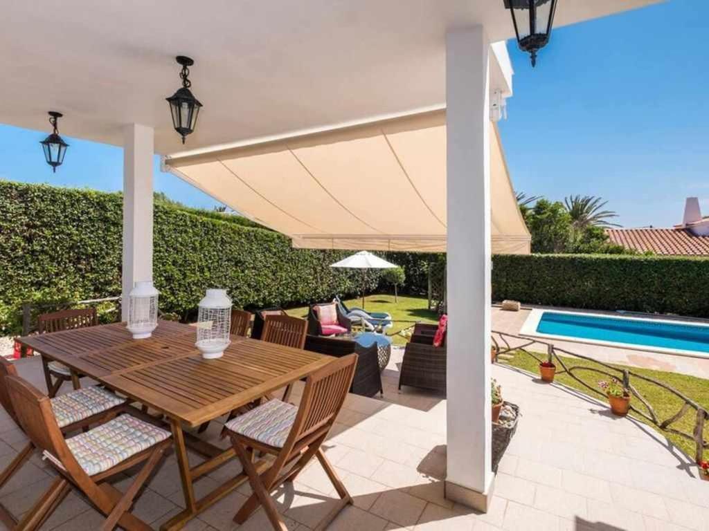 VILLA JARAMA Elegante chalet moderno cerca de la playa Binibeca Exterior foto
